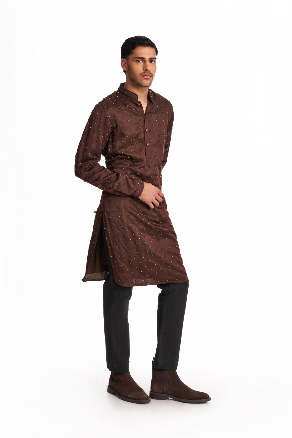 SMALL SINGLE BRAILLE KNOTTED KURTA  