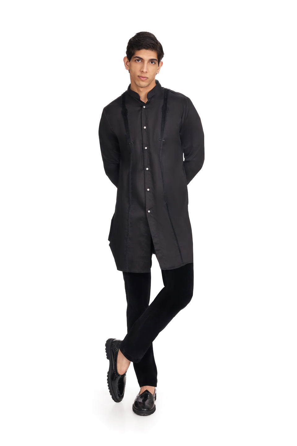 SUSPENDER KNOTTED KURTA  