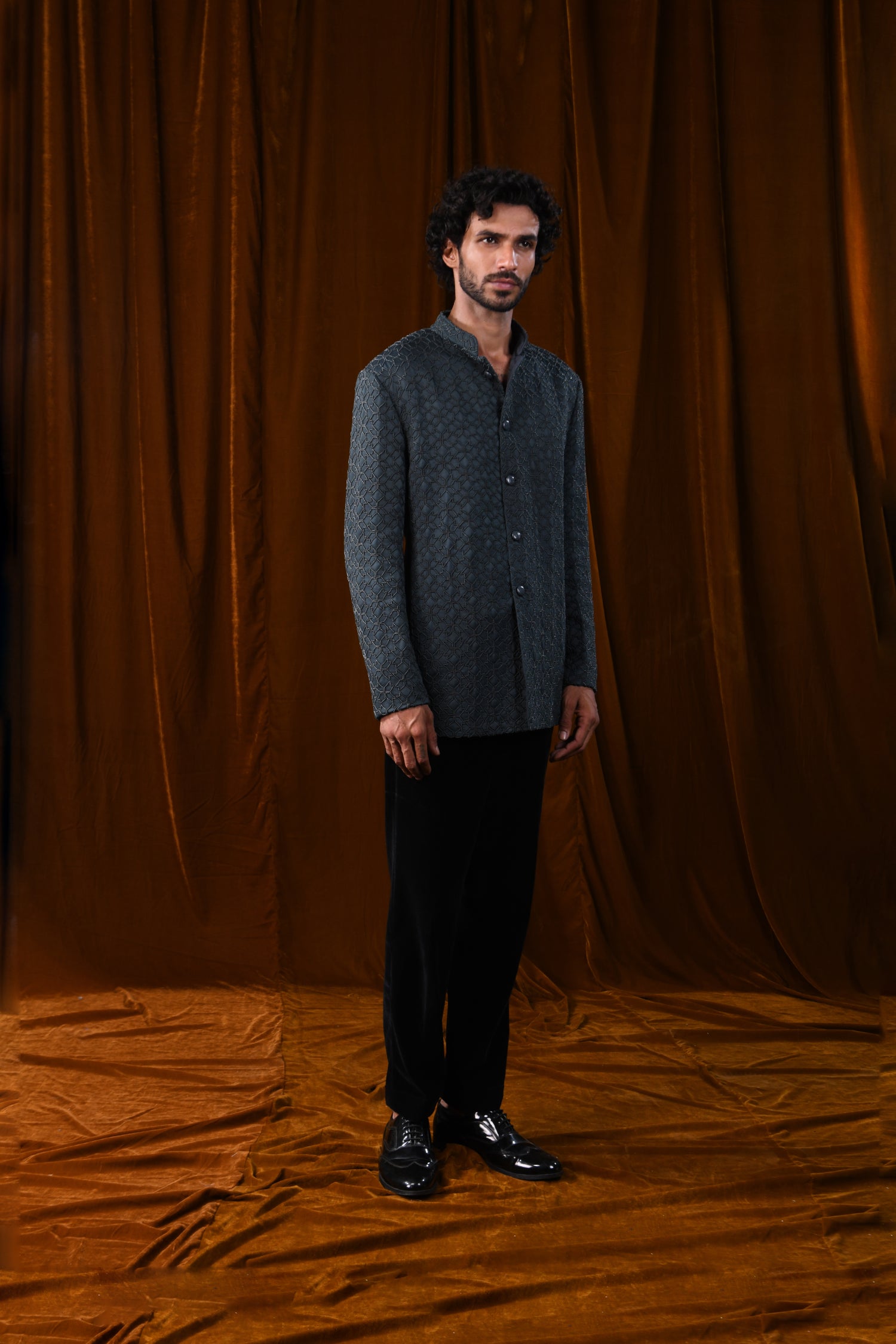 PHULKARI GEOMETRIC BEADED BANDHGALA  