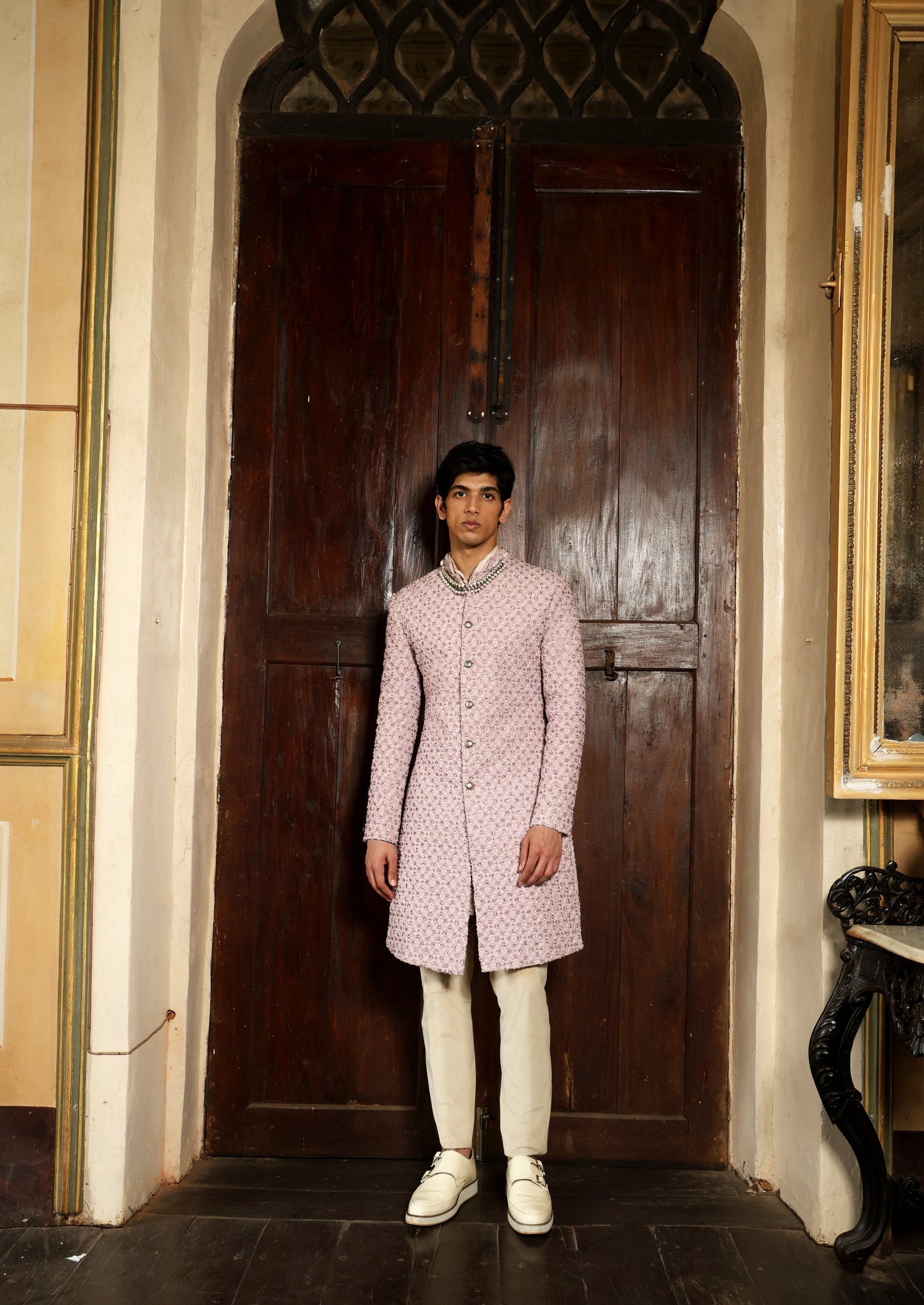  FOUR WAY ARROW HIGHLIGHTED JACKET 