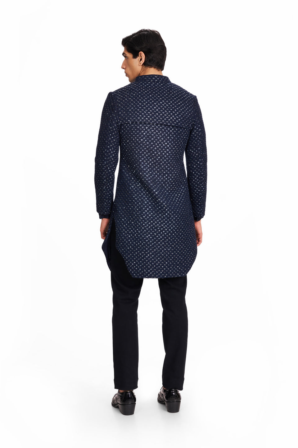 SMALL SCALLOP HIGHLIGHTED JACKET  