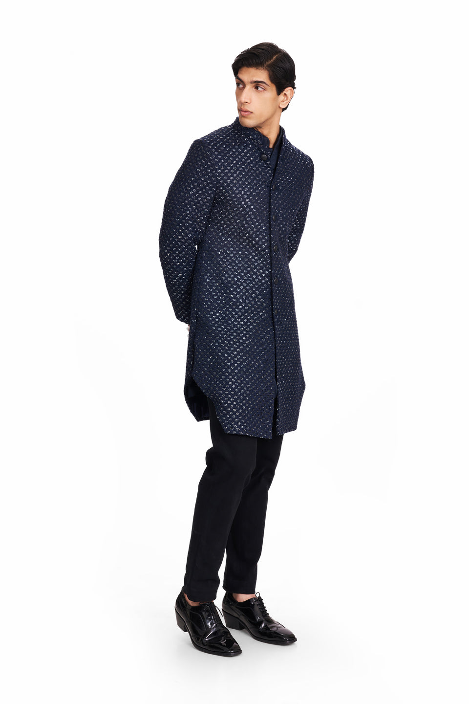 SMALL SCALLOP HIGHLIGHTED JACKET  