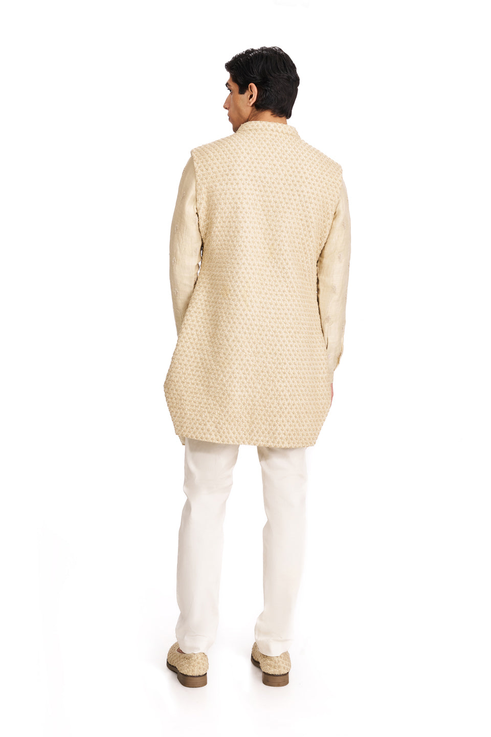 MINI FLOWER SLEEVELESS MOCK LAYER KOTI  