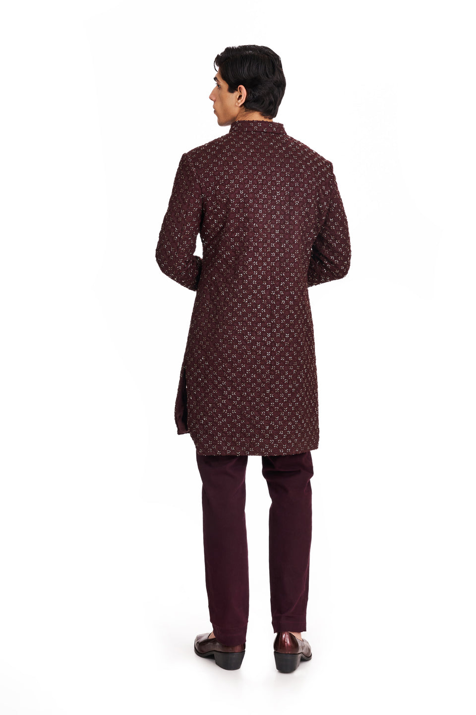 FOUR WAY ARROW HIGHLIGHTED JACKET  