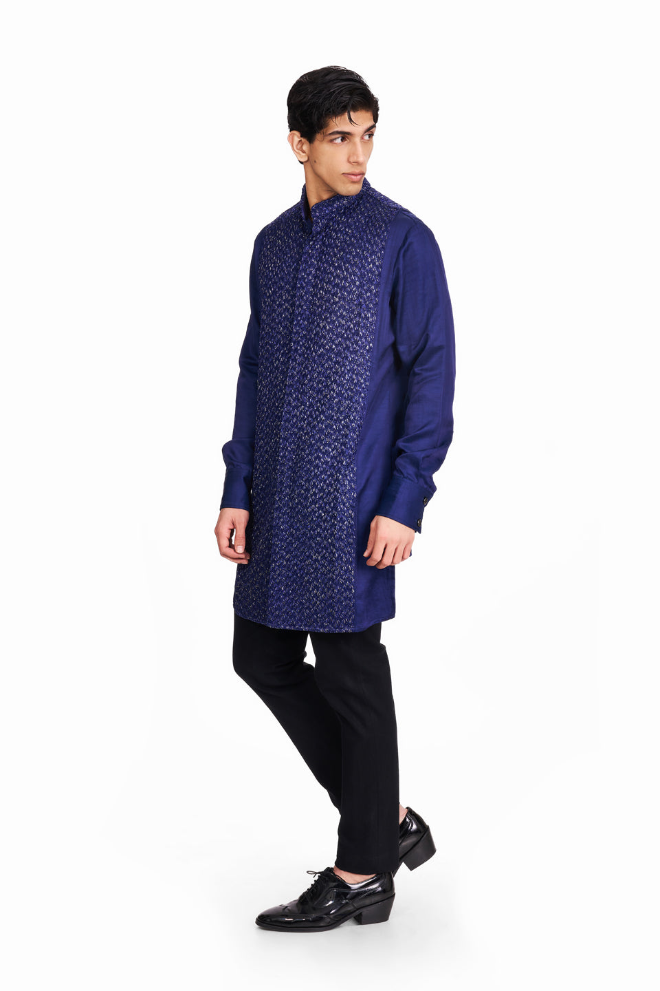 SHINY TREE CENTER BIB EMBROIDERED KURTA  