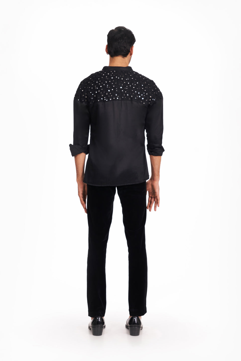 MIRROR CREST KNOTTED SHOULDER PANELLED SHIRT  