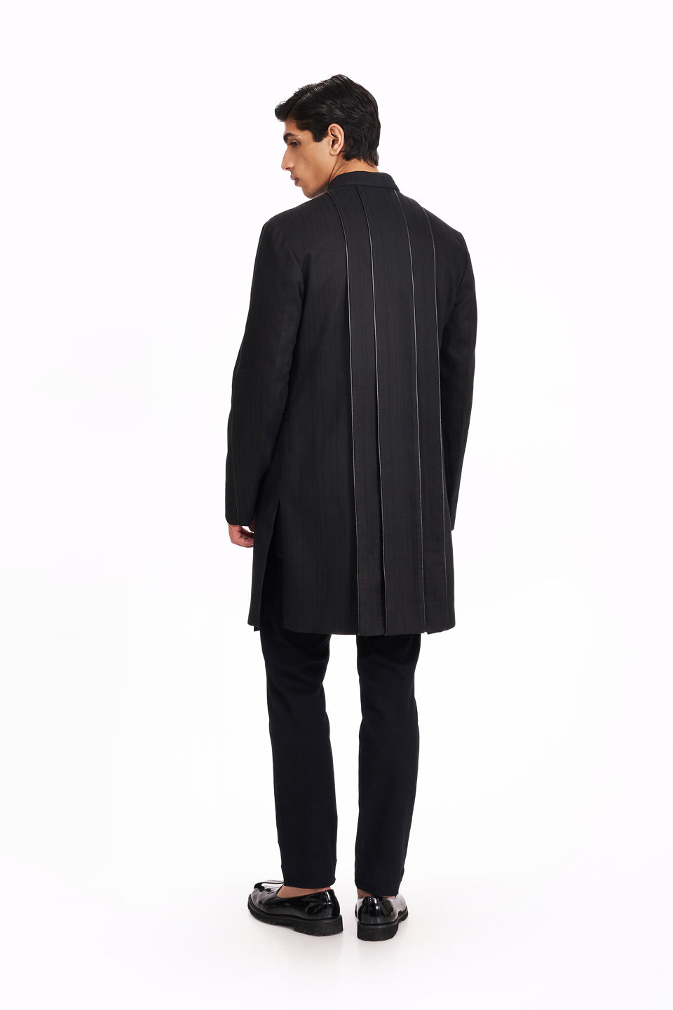 TEXTURED STRIPED DOUBLE MOCKED LAYERED JACKET  