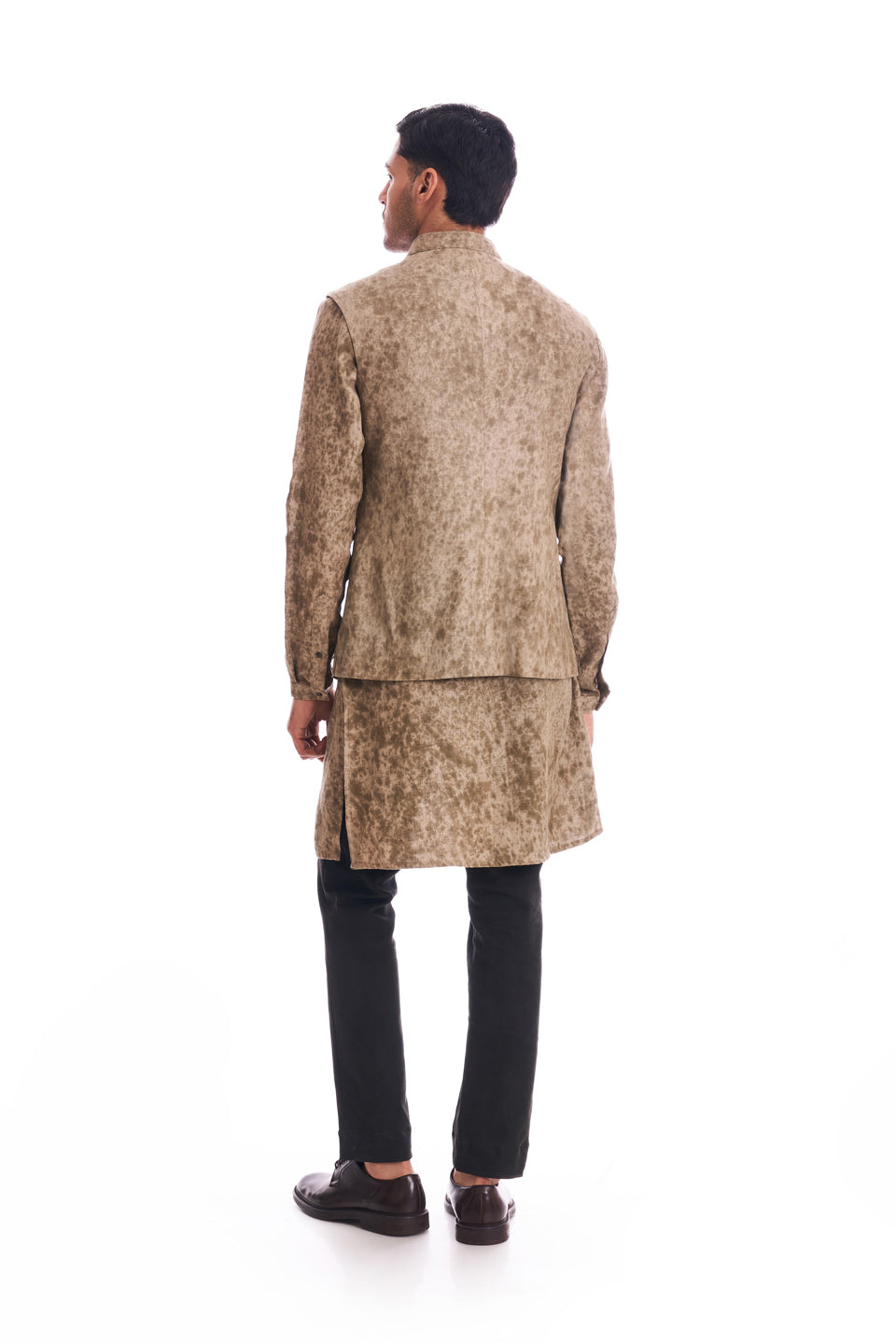 TEXTURED LINEN KOTI AND KURTA SET  