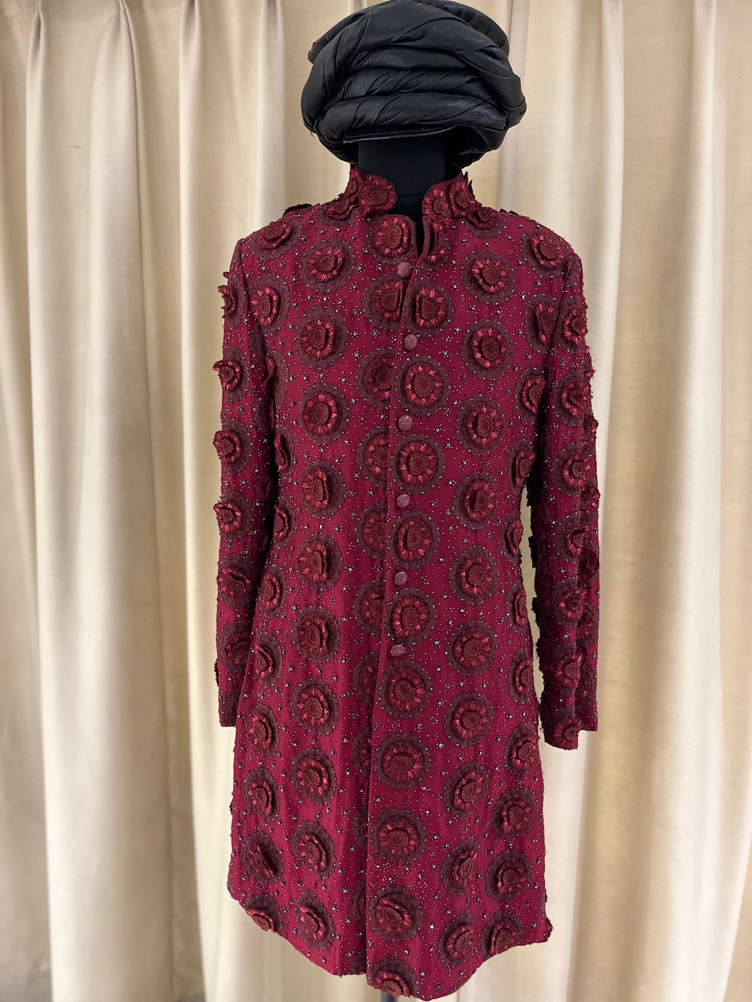 3D FLORAL APPLIQUE JACKET  