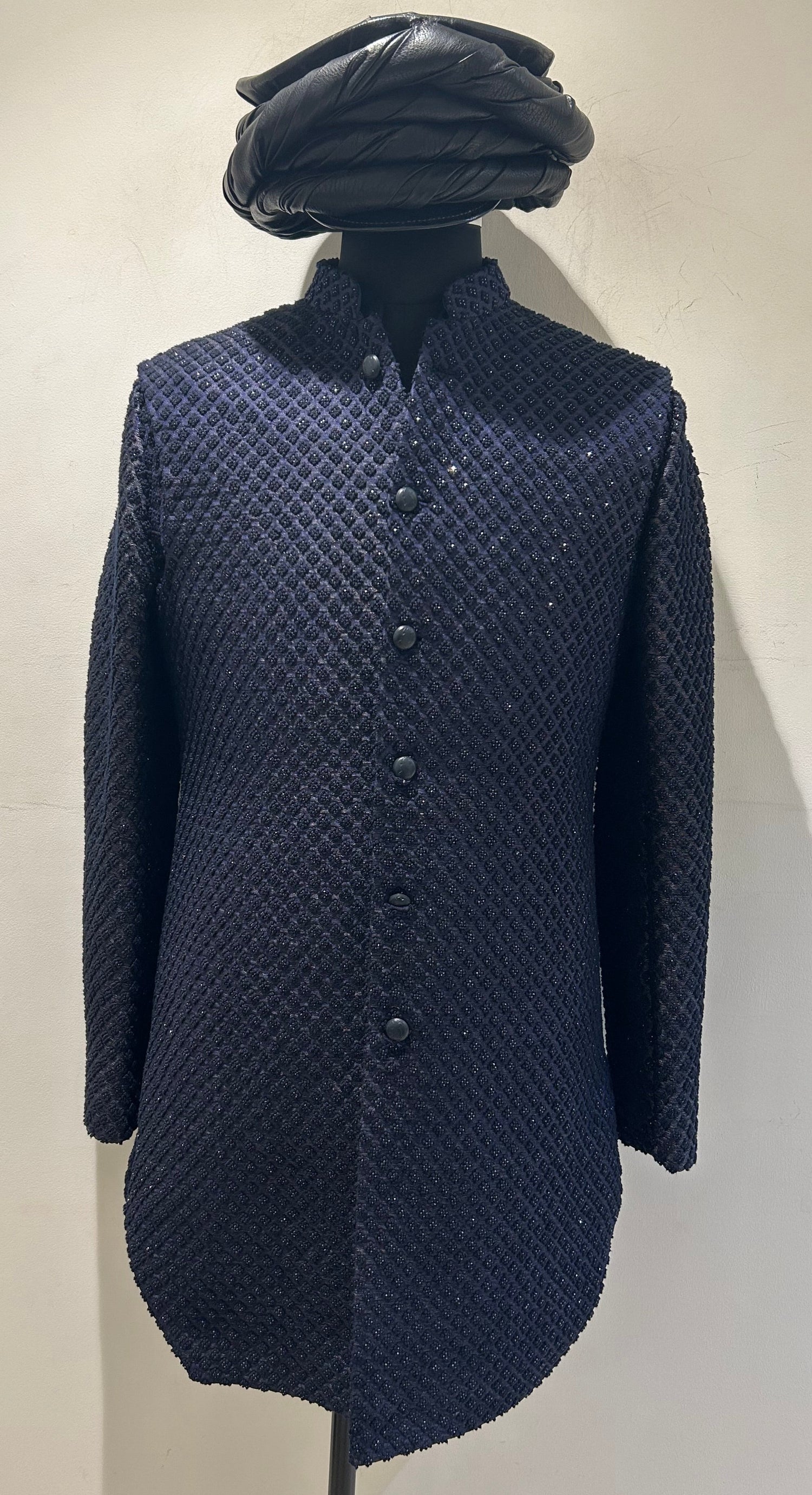 B SMALL SCALLOP KNOTTED HIGHLIGHTED DECONSTRUCTED NAVY SET  