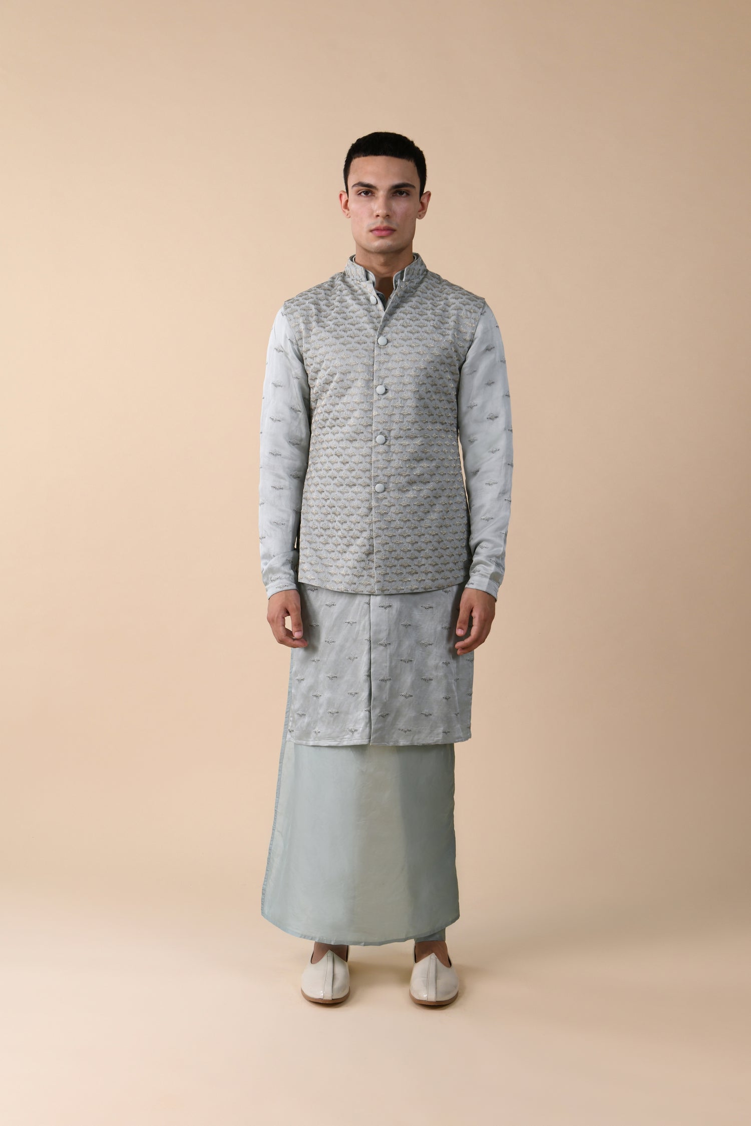 LAMP OMBRE SHORT SLEEVELESS JACKET SET – Kunal Rawal