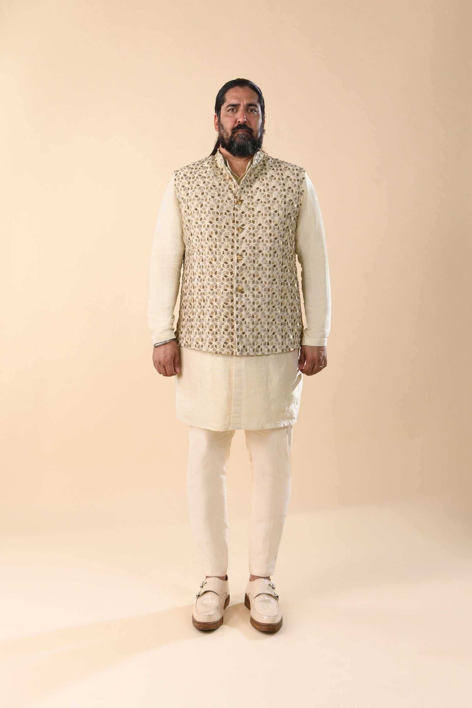  MIX EMBROIDERY SHORT SLEEVELESS JACKET 