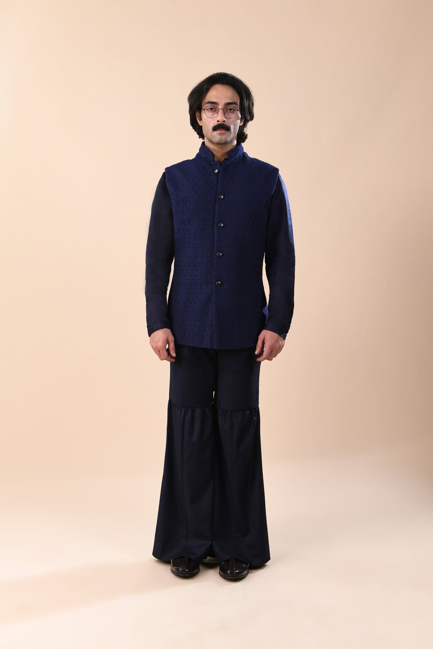  DECON FLOWER REVERSE SHORT SLEEVELESS NAVY JACKET 