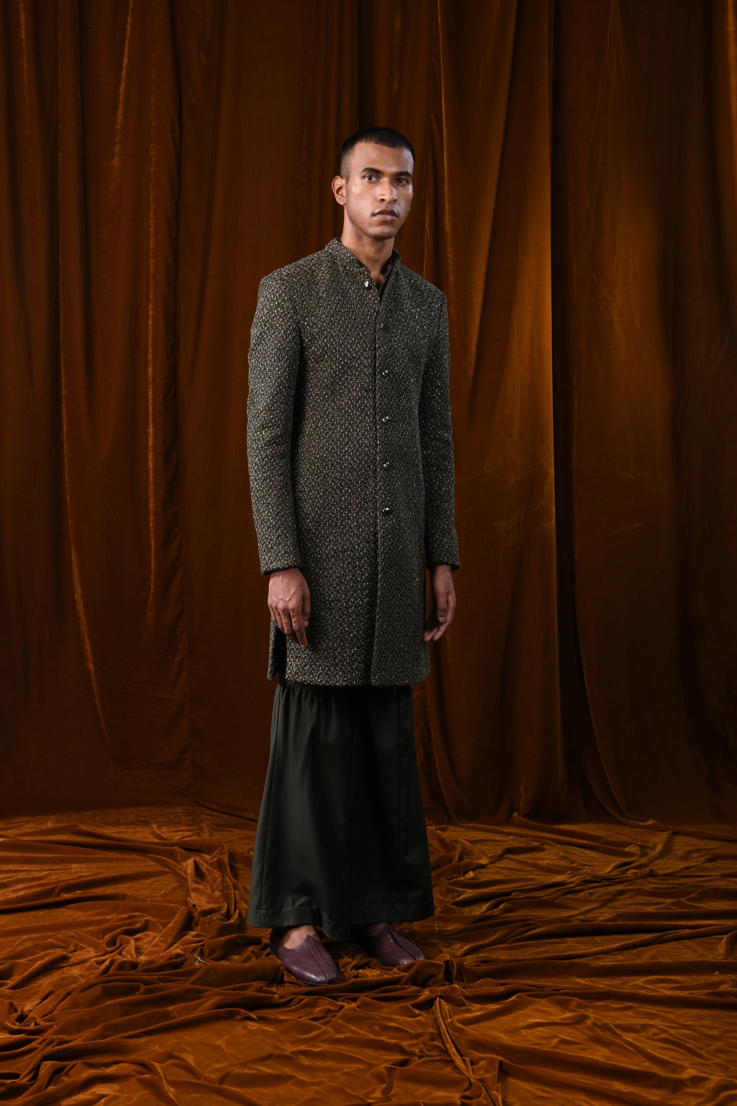 SHINY TREE HIGHLIGHTED JACKET  