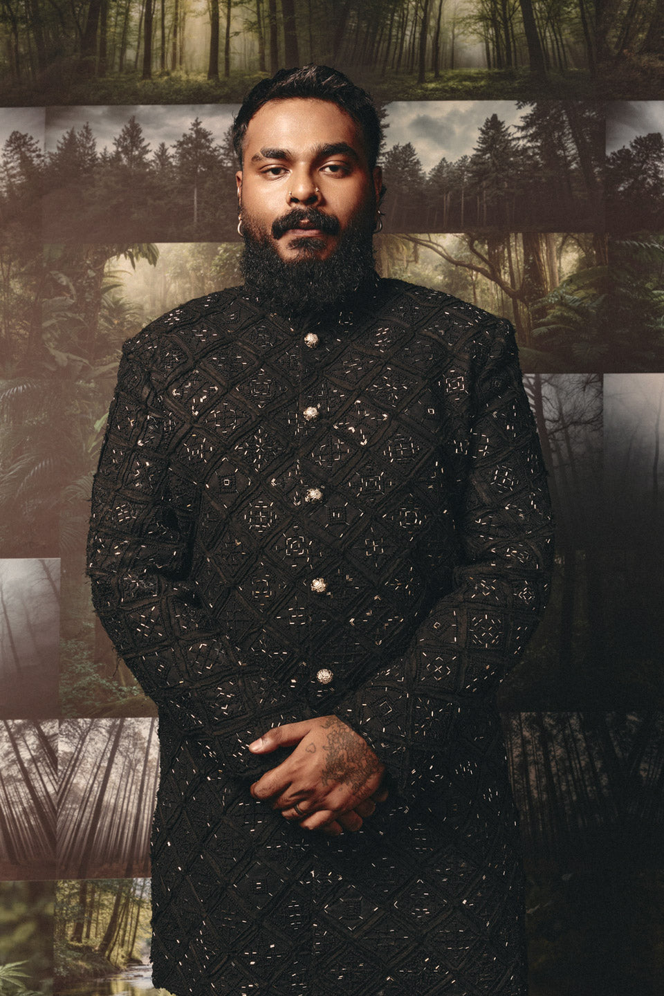 Highlighted checkered Kundan Sherwani  