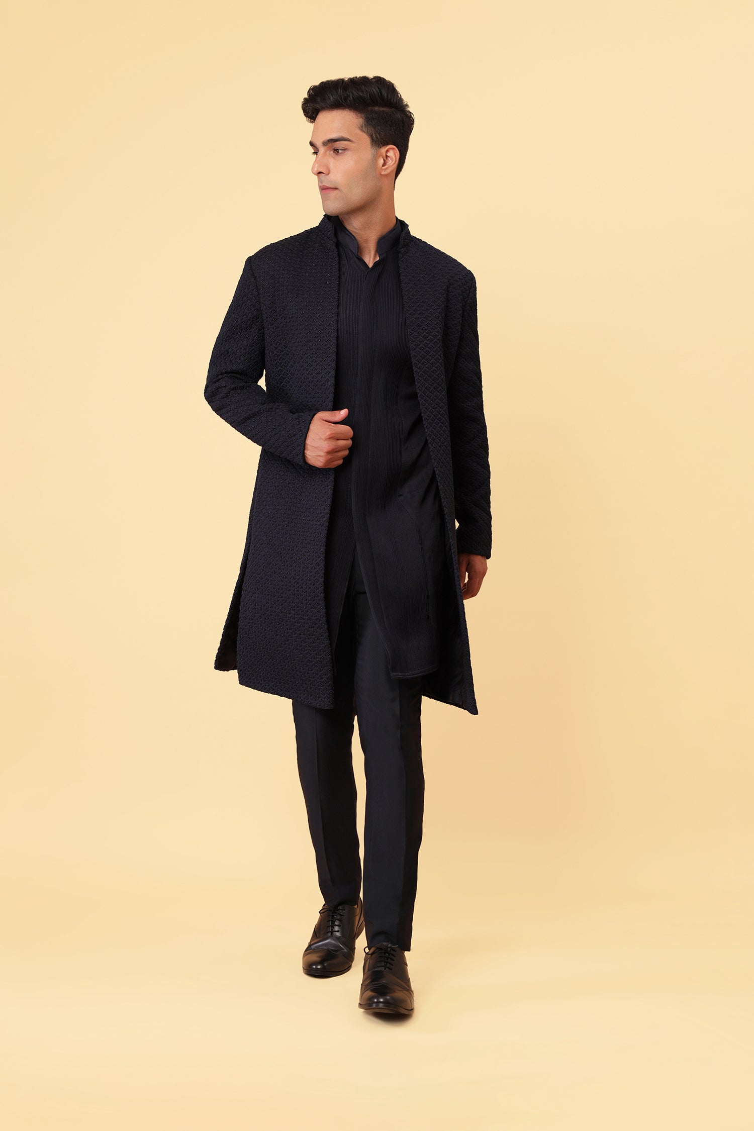  BOM ARROW THREAD FIBRE KNOTTED NAVY JACKET 