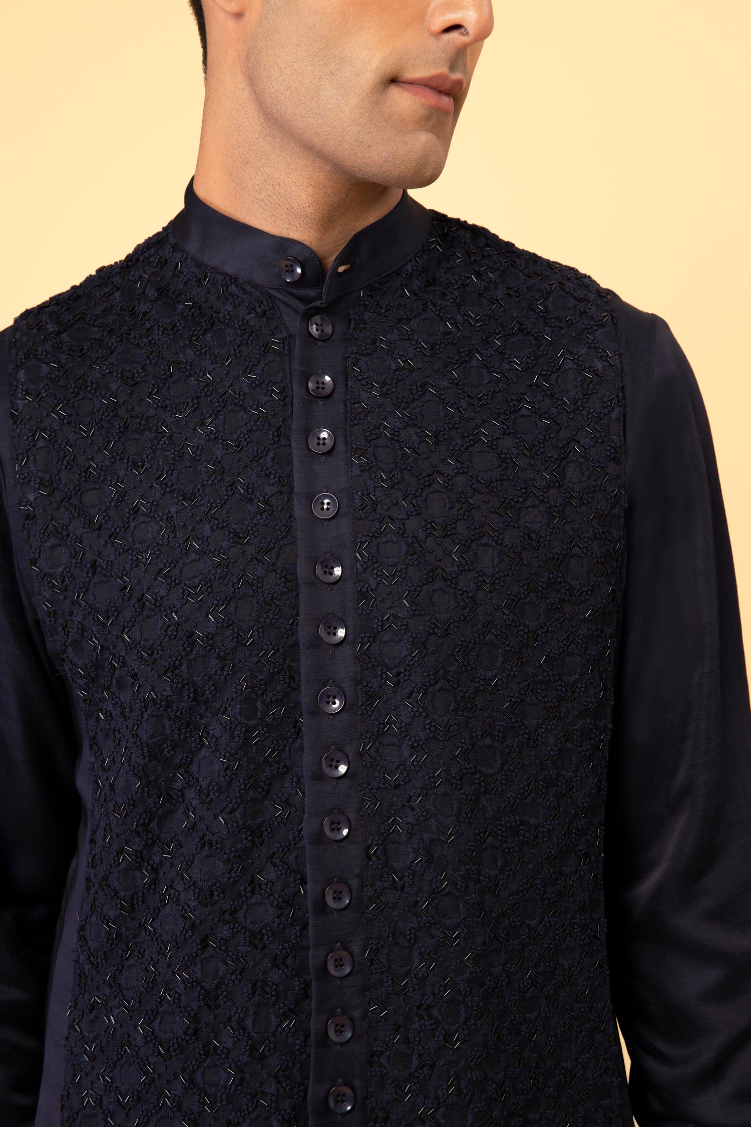 FOUR WAY ARROW CENTER BIB EMBROIDERED NAVY KURTA  