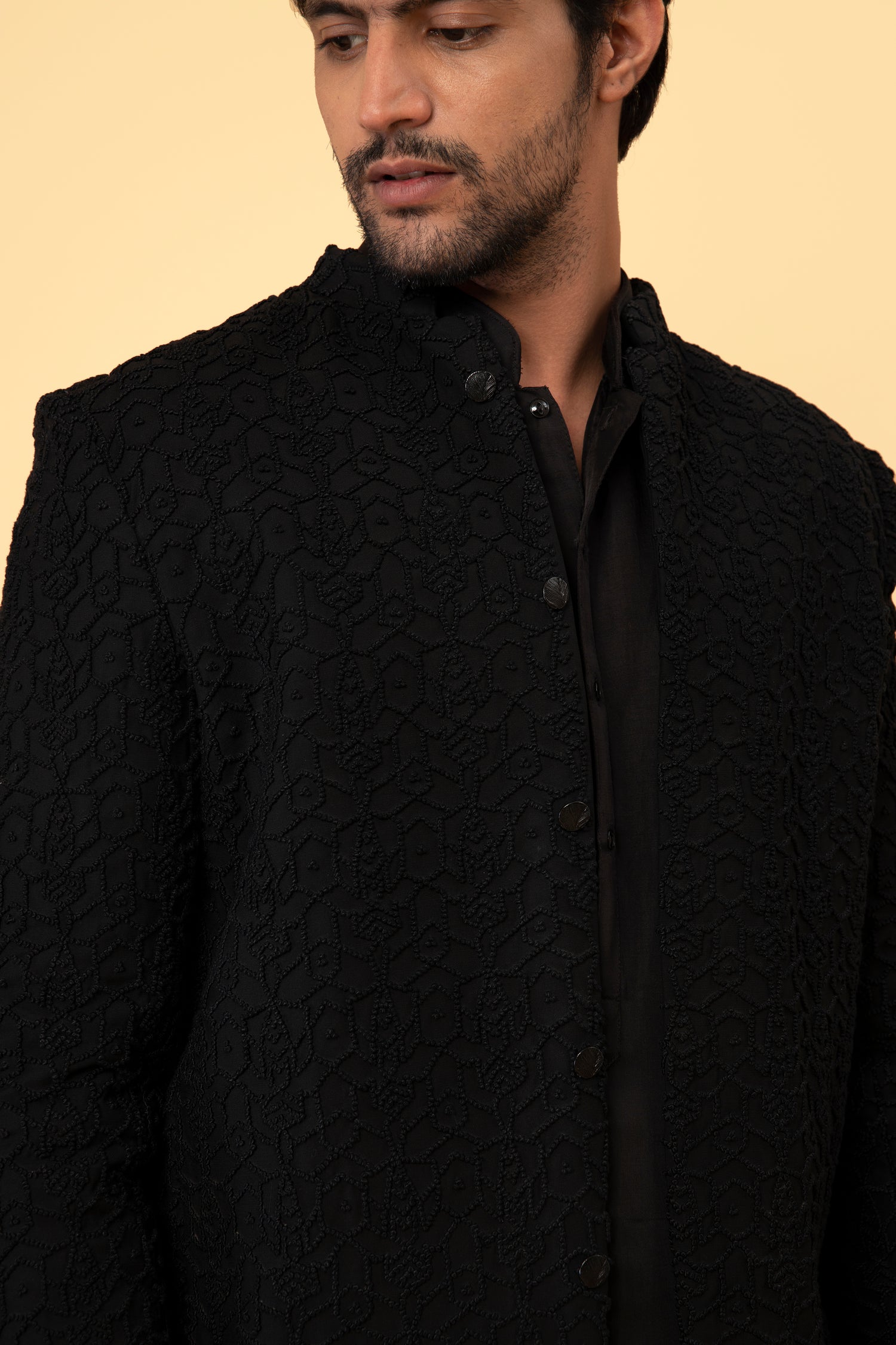 SINGLE GEOMETRIC KNOTTED BANDHGALA  