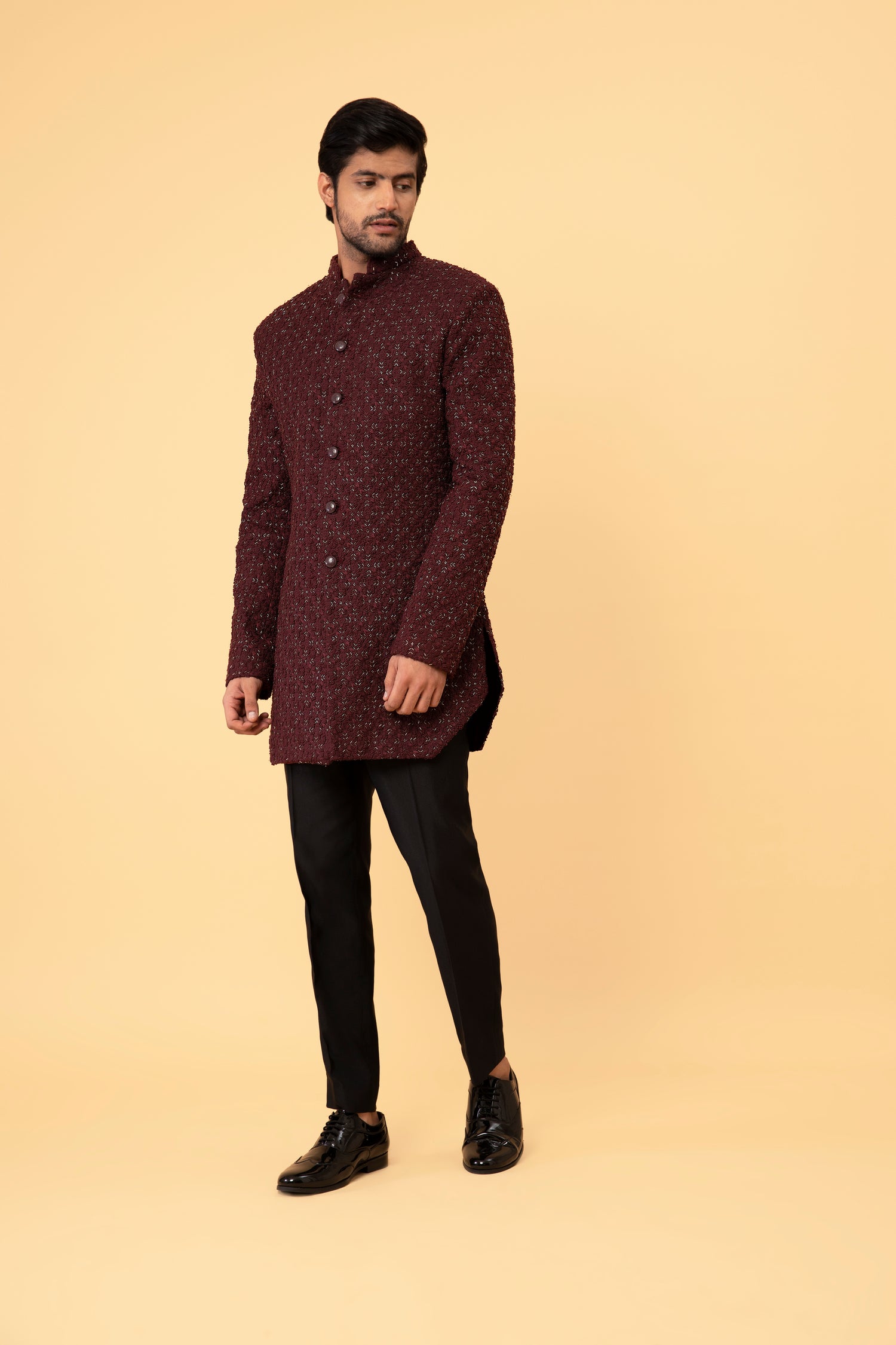  FOUR WAY ARROW HIGHLIGHTED WINE JACKET 