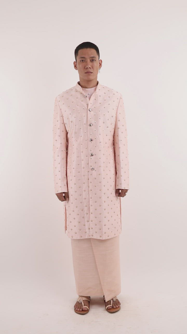 OUTSPREAD BOM ARROW HIGHLIGHTED JACKET  