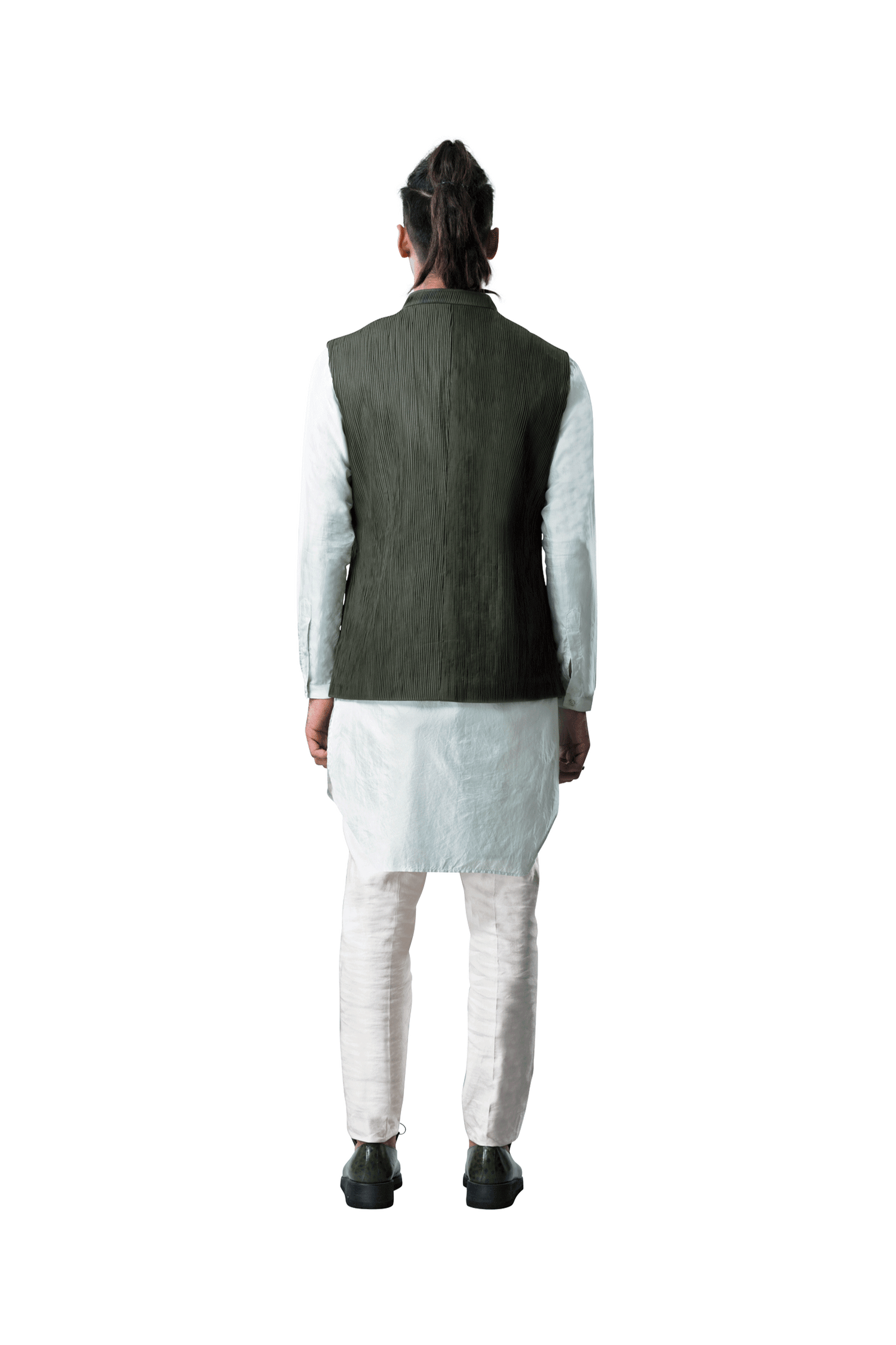 PINTUCKED SLEEVELESS JACKET  