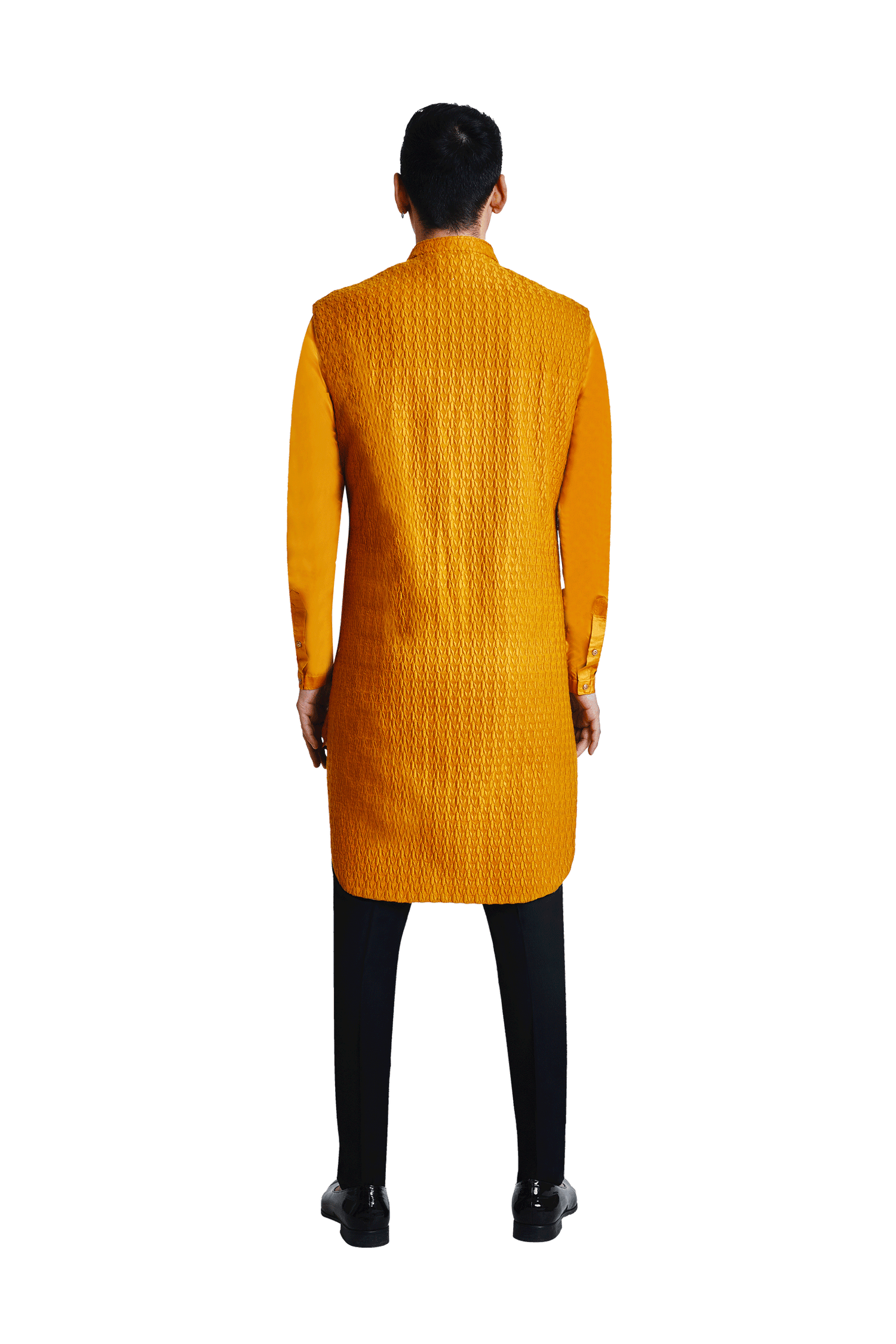 FILLED BOM SLEEVELESS LONG KOTI  