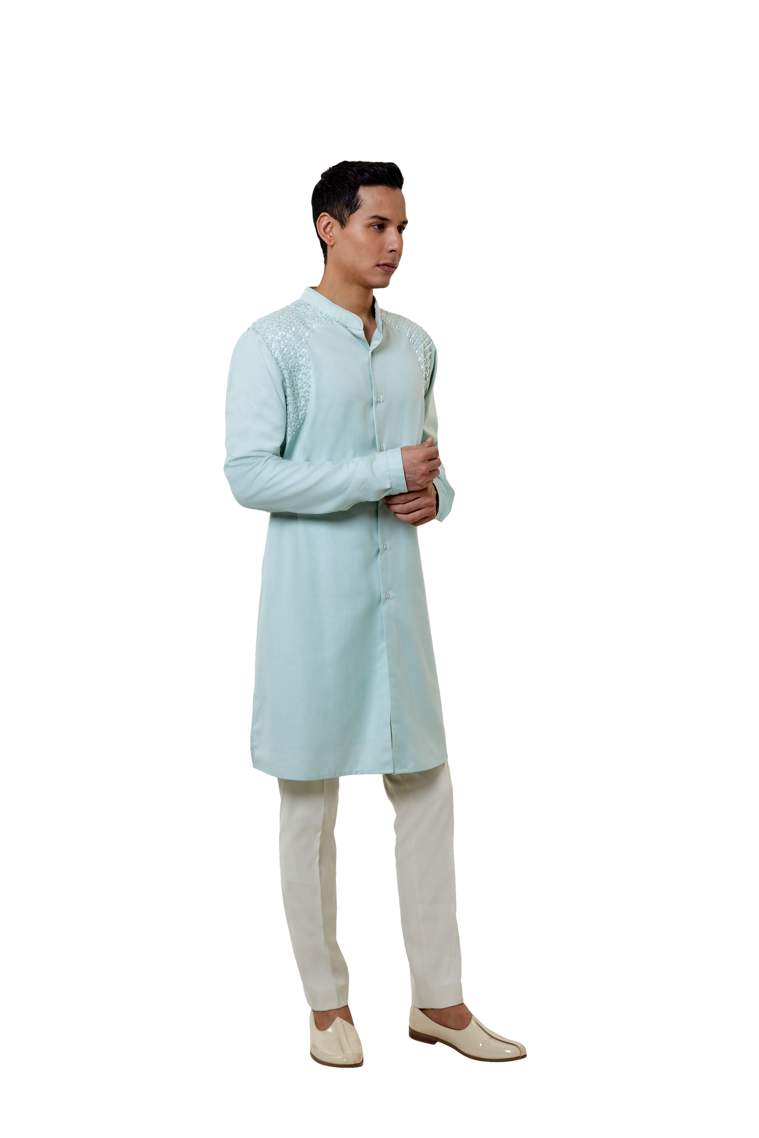 BOM ARROW HIGHLIGHTED YOKE PATCH KURTA  