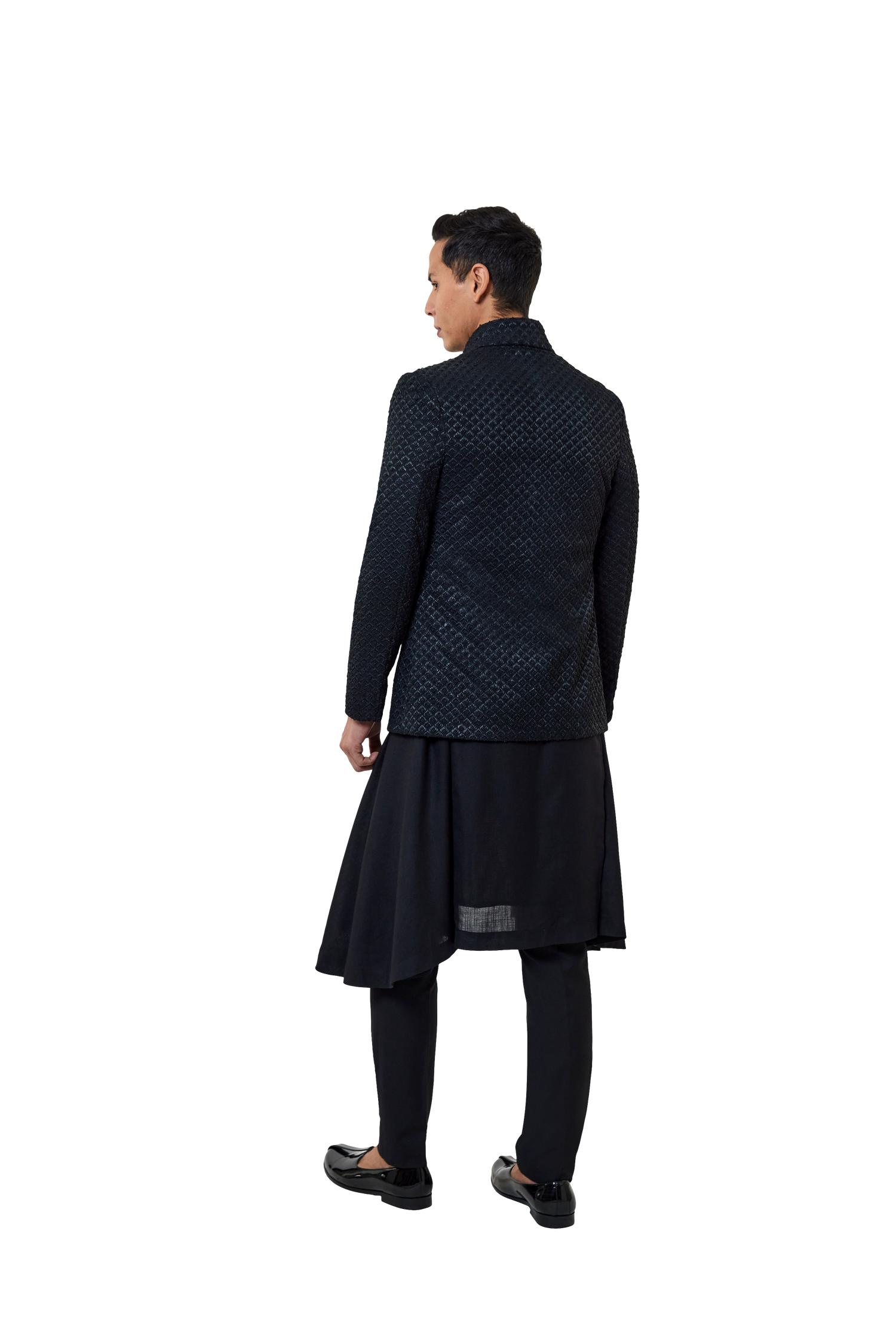 BOM ARROW FIBRE WITH SCALLOP MOCK LAYER JACKET  