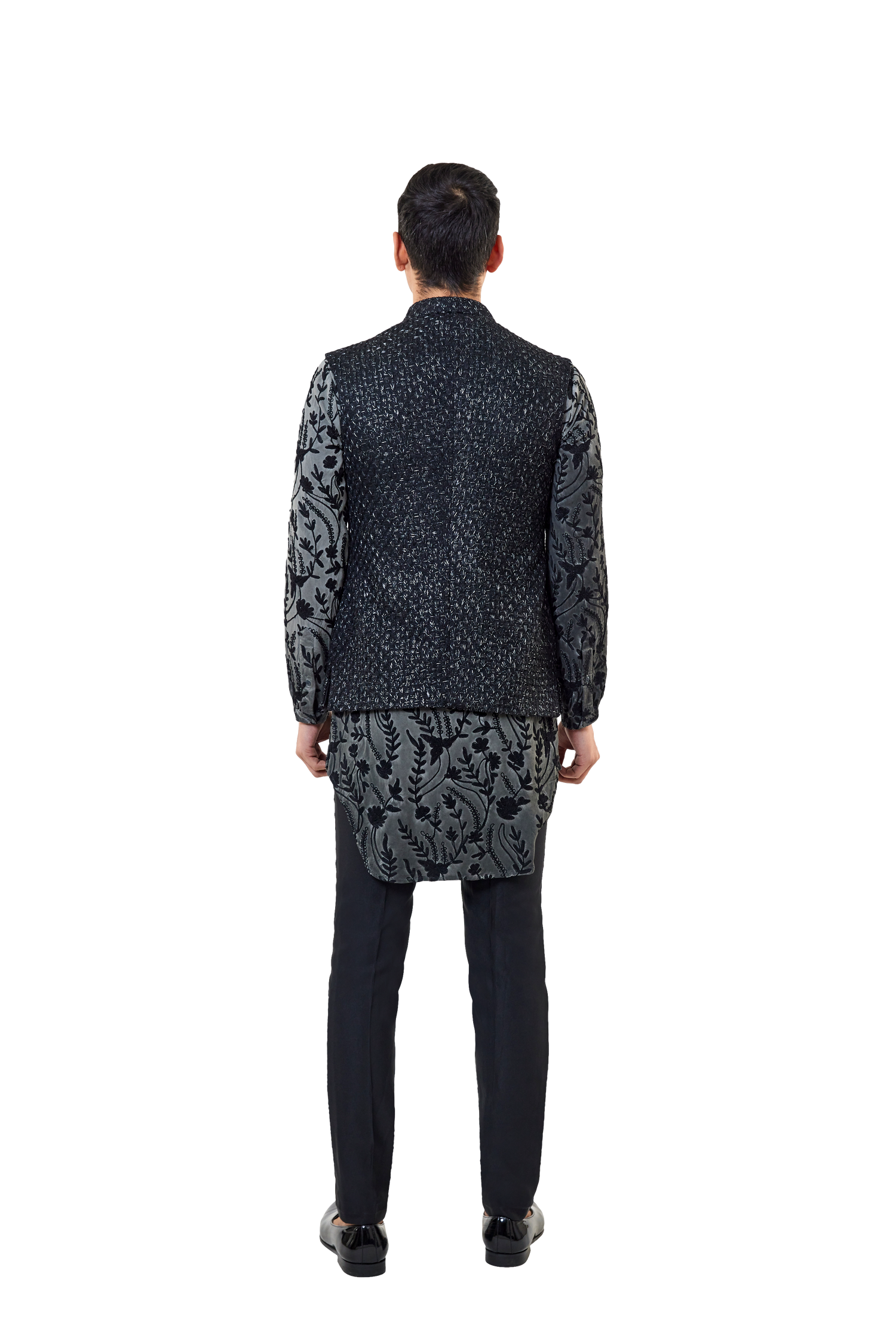 CACTUS THREAD SLEEVELESS BLACK JACKET  