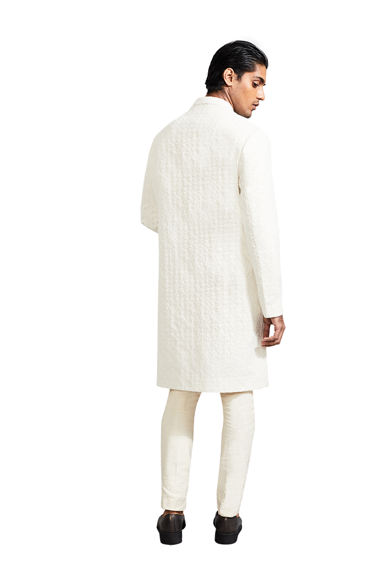 DECON FLOWER FLAT HIGHLIGHTED VANILLA JACKET  