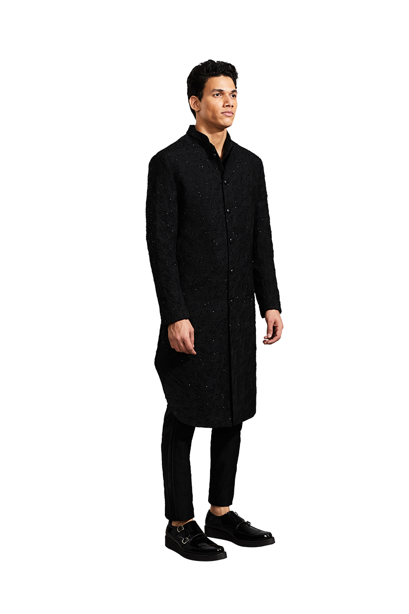 MICRO FOLIAGE HIGHLIGHTED BLACK JACKET  