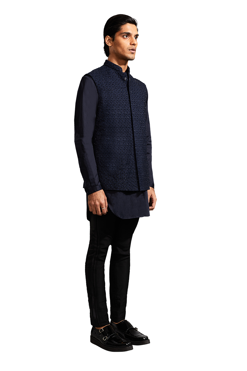 Y FLAT HIGHLIGHTED SLEEVELESS NAVY JACKET  