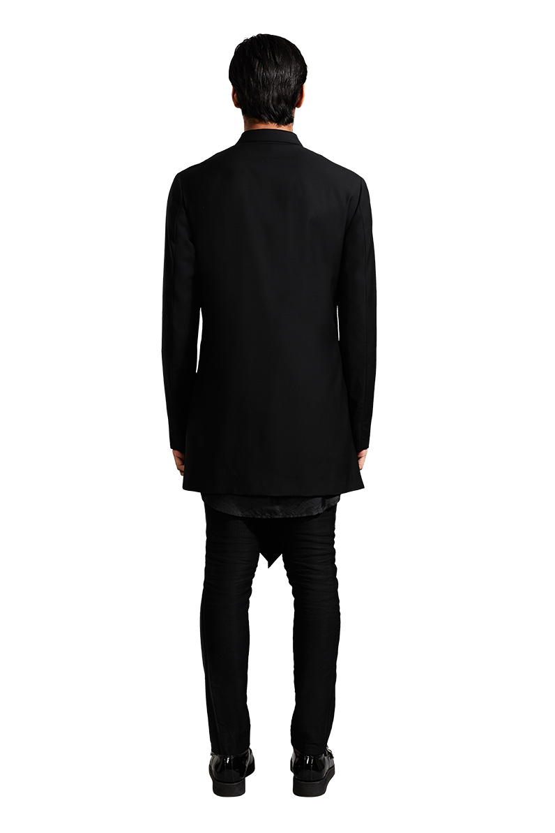 PLAIN VERTICAL LEAF MOCK LAYER JACKET  