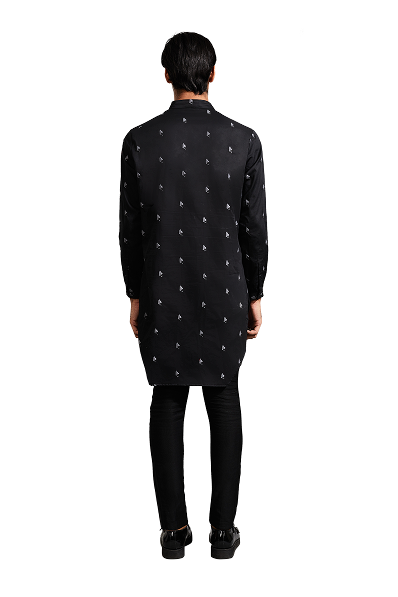 PYRAMID KURTA  