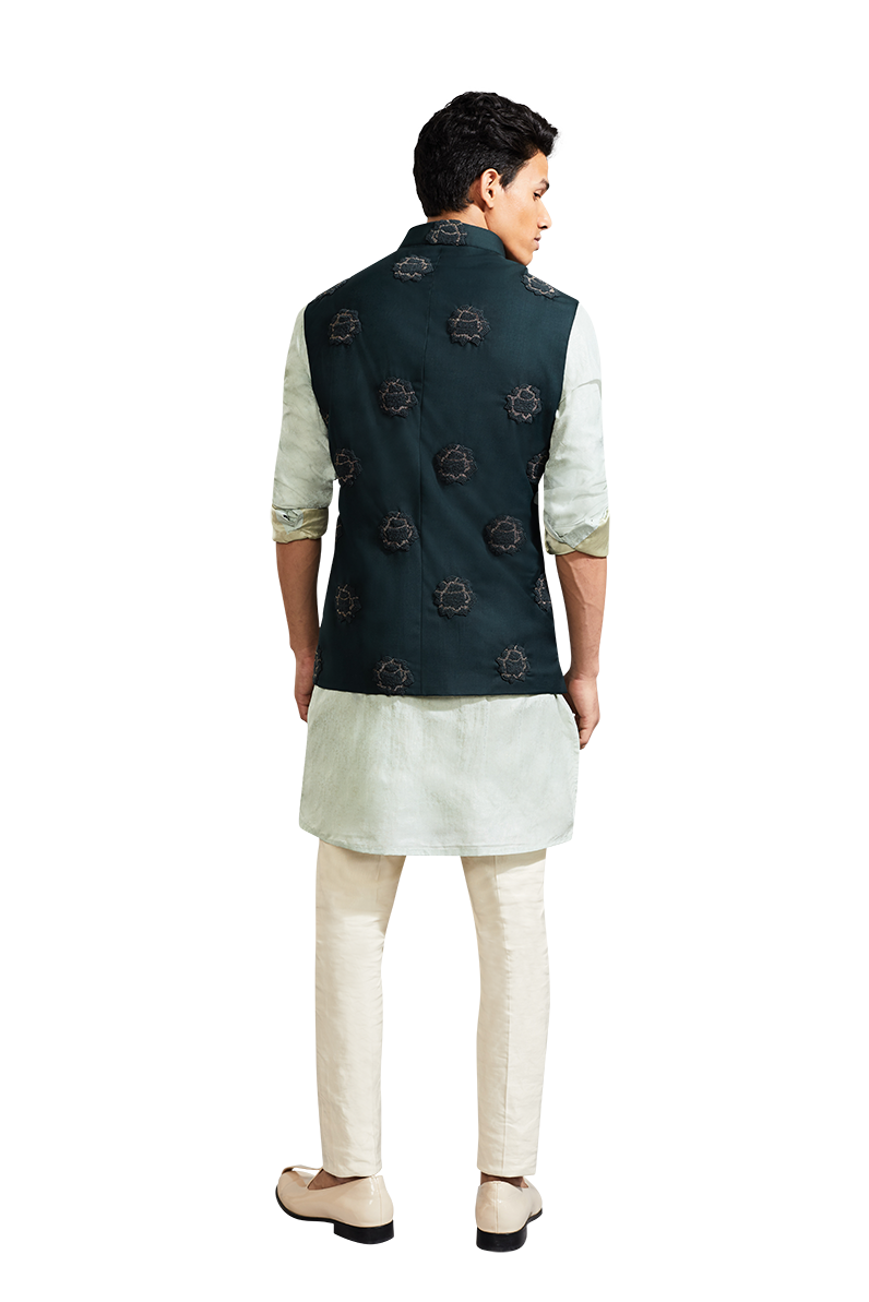 ROSE KNOTTED HIGHLIGHTED SLEEVELESS JACKET  